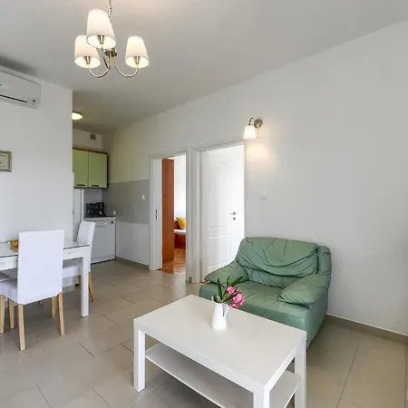 Zara 1 Apartamento
