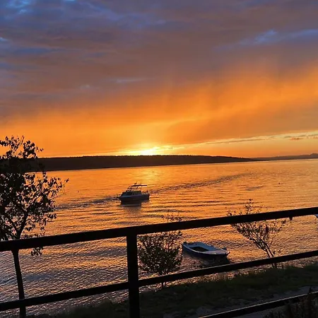 Zara 1 Apartamento *