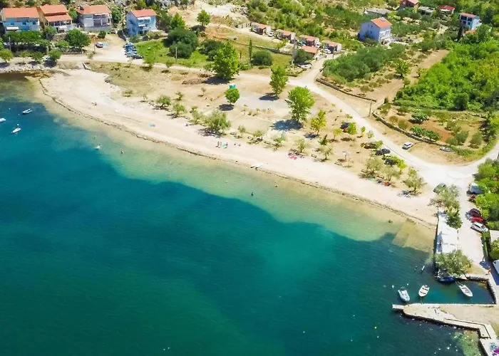 Zara 1 Apartamento *